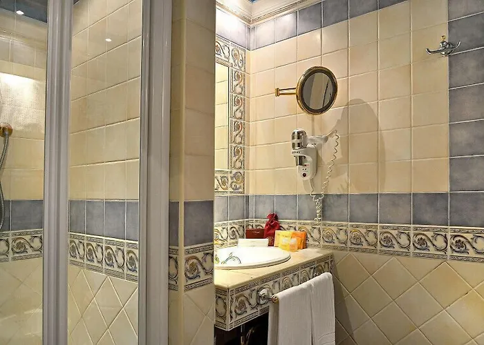 Hotel Homs