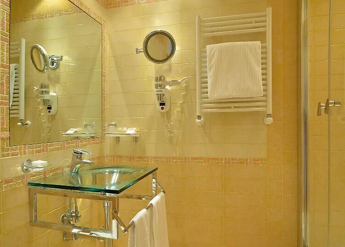 Homs Hotel Roma