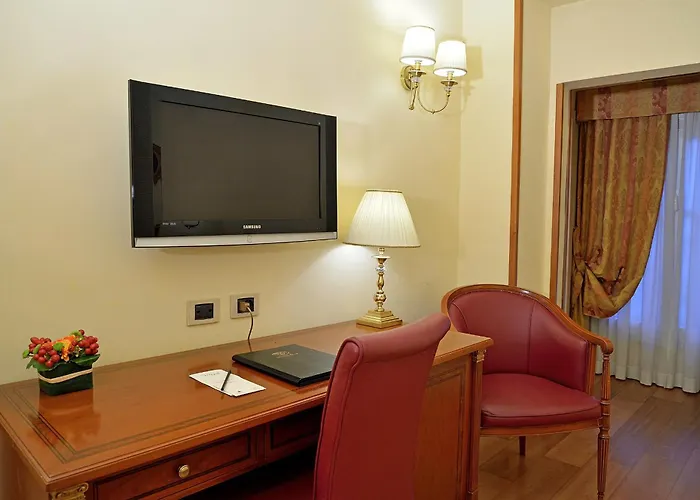 Homs 4*